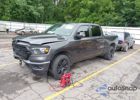 2020 Ram 1500 Big Horn 4X4 6'4 Box z USA, uszkodzony, nr VIN 1C6SRFMT6LN103282